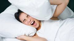 Insomnia: देर रात तक जागने की है बीमारी? तो शुरू कर दें ये योग...आएगी सुकून भरी नींद