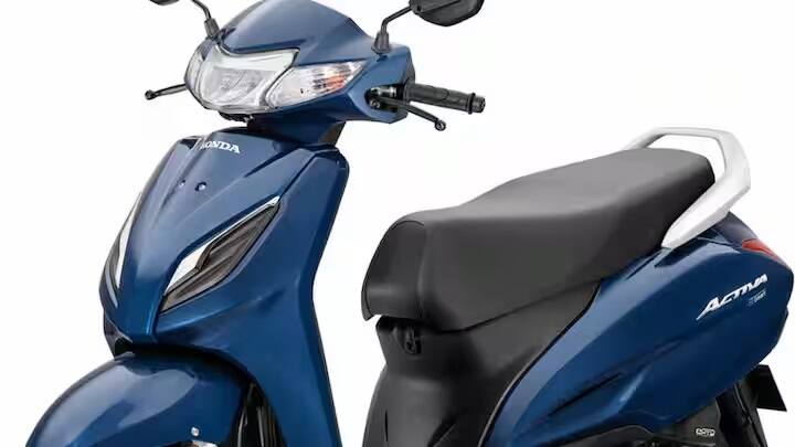 Honda Activa 7G: હોન્ડા એક્ટિવાનું નવું મોડલ 7જી માર્કેટમાં લોન્ચ થવા માટે તૈયાર છે. આ મોડલમાં 110 સીસીનું એન્જિન છે. Honda Activa 7G આ વર્ષે 15 એપ્રિલે લોન્ચ થશે. આ મોડલની એક્સ-શોરૂમ કિંમત 80 હજારથી 90 હજાર રૂપિયા સુધીની છે.