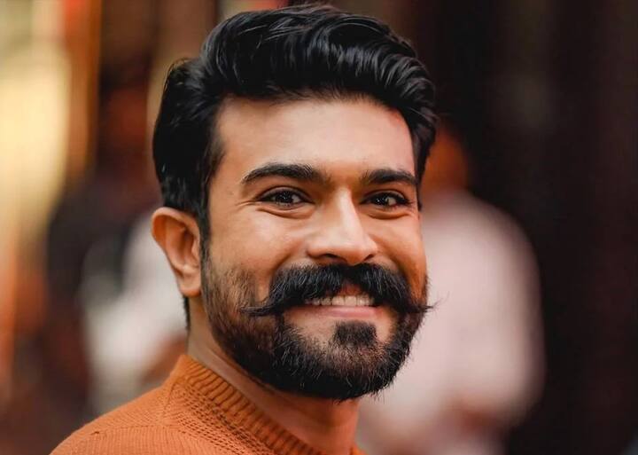 தற்போது பிரம்மாண்ட இயக்குநர் ஷங்கரின் இயக்கத்தில் 'கேம் சேஞ்சர்' படத்தில் நடித்து வருகிறார்.