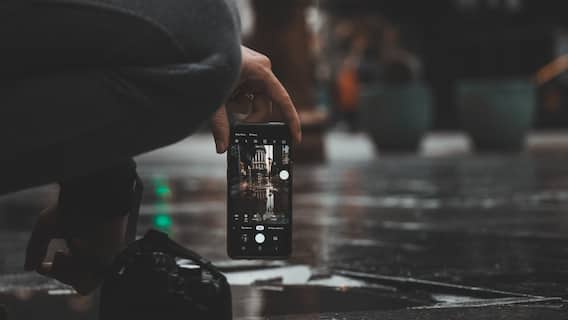 iPhone या सैमसंग नहीं बल्कि इस कंपनी के फोन का कैमरा है सबसे बेस्ट, यहां देखें लिस्ट iPhone या सैमसंग नहीं बल्कि इस कंपनी के फोन का कैमरा है सबसे बेस्ट, यहां देखें लिस्ट