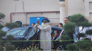 Sadhguru Health: சிகிச்சை முடிந்து மருத்துவமனையில் இருந்து டிஸ்சார்ஜ் ஆனார் சத்குரு!