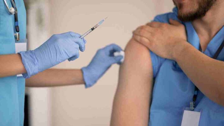 झोंग ली ने दावा किया कि उनके भतीजे चेंग जियांग ने जब डीएनए टेस्ट करने से मना कर दिया तब वह ऐसा करने के लिए मजबूर हो गए.