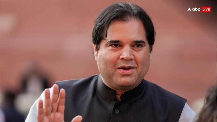 Lok Sabha Election 2024 Who will win pilibhit seat bjp cut varun gandhi ticket Tv9 Survey prediction TV9 Bharatvarsh opinion poll: BJP ने जिस पीलीभीत सीट से काटा वरुण गांधी का टिकट, वहां 2024 में कौन जीत रहा, सर्वे ने किया खुलासा