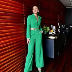 Rakul Preeth Singh : చిలకపచ్చ రంగు డ్రెస్​లో రకుల్ ప్రీత్ సింగ్.. నేను గ్రీన్​ ఫ్లాగ్ అంటూ నవ్వేస్తున్న రకుల్