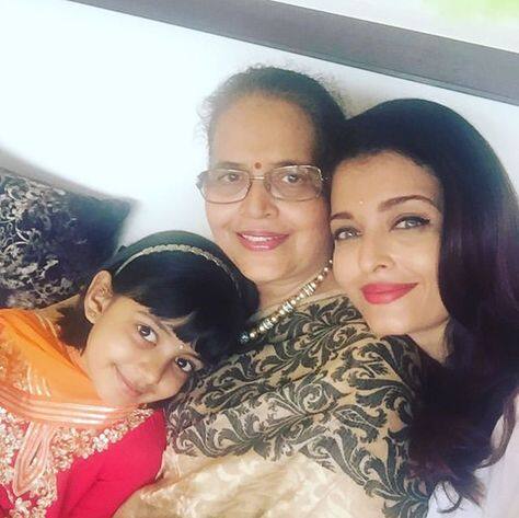 ਫਿਲਹਾਲ ਇਹ ਜਾਣਕਾਰੀ ਸਾਹਮਣੇ ਨਹੀਂ ਆਈ ਹੈ ਕਿ ਆਰਾਧਿਆ ਕਦੋਂ ਵਿਦੇਸ਼ ਜਾਵੇਗੀ, ਪਰ ਕਿਹਾ ਜਾ ਰਿਹਾ ਹੈ ਕਿ 10ਵੀਂ ਤੋਂ ਬਾਅਦ ਹੀ ਉਹ ਵਿਦੇਸ਼ ਸ਼ਿਫਟ ਹੋ ਸਕਦੀ ਹੈ।