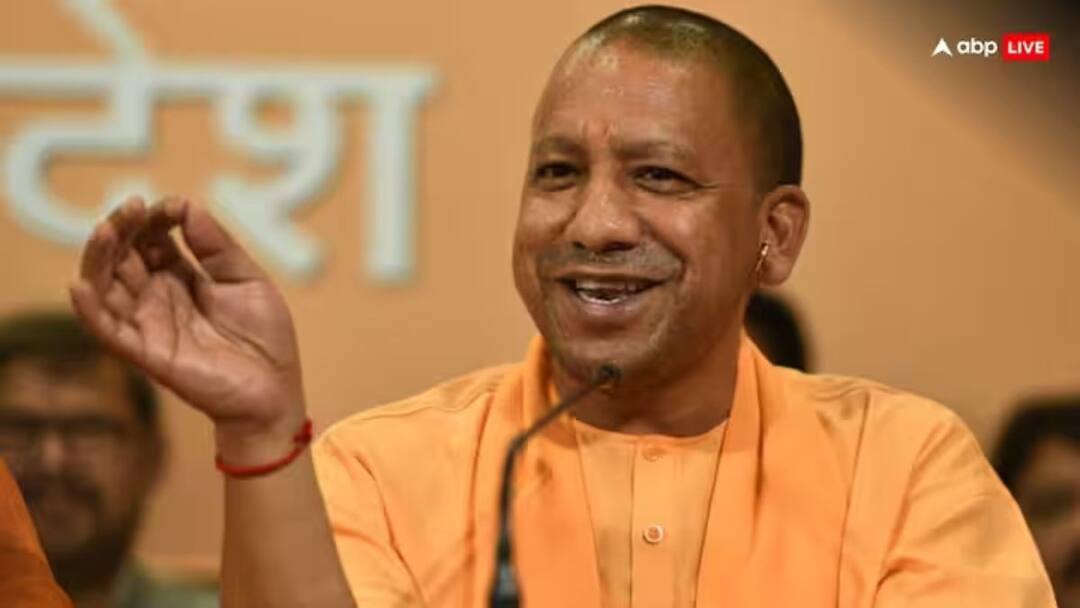 Lok Sabha Election 2024: सीएम योगी ने की मथुरा से की चुनाव प्रचार की शुरुआत, बोले- 'मोदी का मतलब गांरटी...' CM Yogi Adityanath starts Lok Sabha election campaign from Mathura Talks About PM Modi Lok Sabha Election 2024: सीएम योगी ने की मथुरा से की चुनाव प्रचार की शुरुआत, बोले- 'मोदी का मतलब गांरटी...'