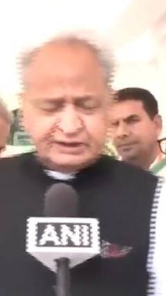 प्रताप सिंह खाचरियावास के नामांकन पर बोले गहलोत | abp shorts