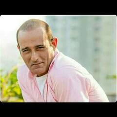 Akshaye Khanna Birthday: 49 वर्षीय अक्षय खन्ना अजूनही आहे अविवाहित; जाणून घ्या!