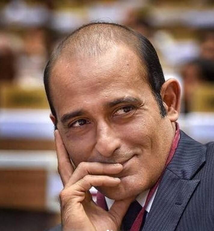 करिश्मा कपूर की मां की वजह से ही उनका और अक्षय खन्ना का रिश्ता नहीं हो पाया और अक्षय खन्ना, कपूर खानदार के दामाद बनते-बनते रह गए.