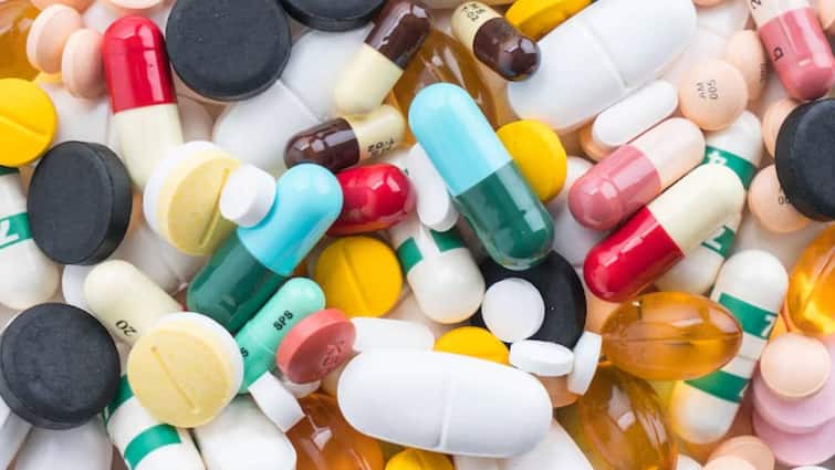 हाई बीपी- मल्टी विटामिन सहित इन दवाओं पर रेड अलर्ट, नकली दवाइयों के लेकर CDSCO ने जारी किए निर्देश