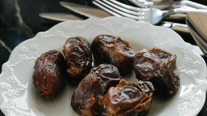 இதிலுள்ள பொட்டாசியம் இதயம் ஆரோக்கியம் மேம்பட உதவுகிறது.