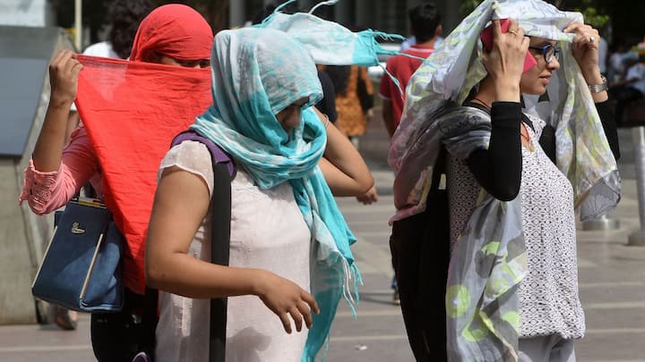 পশ্চিমী ঝঞ্ঝার প্রভাবে উত্তরবঙ্গে আগামী কয়েকদিন বৃষ্টি হবে।