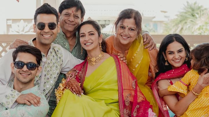 Kriti Kharbanda and Pulkit Samrat are now married. The actress now shared happy pictures from her Chooda ceremony.