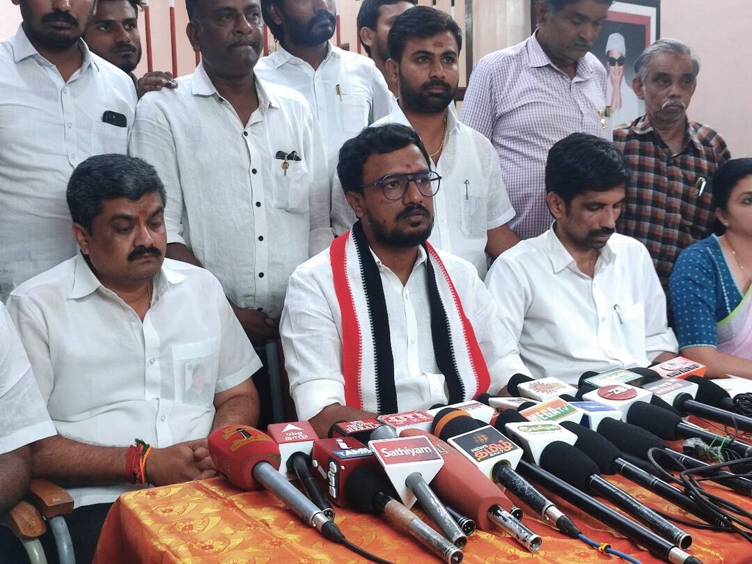 Singhai Ramachandran accused Annamalai of extorting money from the industrial sector அண்ணாமலை தொழில் துறையினரை மிரட்டி பணம் வசூல் செய்கிறார் - சிங்கை ராமச்சந்திரன் பரபரப்பு குற்றச்சாட்டு