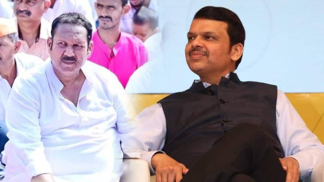 घड्याळ नकोच! उदयनराजेंनंतर आता आणखी एक संभाव्य उमेदवार 'कमळ' चिन्हावर आग्रही! भाजप-राष्ट्रवादीची अडचण pravin pardeshi bjp possible candidate of dharashiv osmanabad district wants fight election on bjp symbol not on ajit pawar ncp symbol maharashtra politics marathi news घड्याळ नकोच! उदयनराजेंनंतर आता आणखी एक संभाव्य उमेदवार 'कमळ' चिन्हावर आग्रही! भाजप-राष्ट्रवादीची अडचण