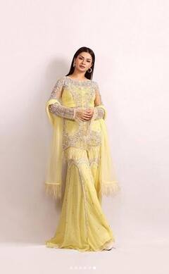 Avneet Kaur: ਅਵਨੀਤ ਕੌਰ ਦਾ ਸਾਦਗੀ ਭਰਿਆ ਅੰਦਾਜ਼ ਦੇਖ ਕੇ ਪ੍ਰਸ਼ੰਸਕਾਂ ਨੇ ਕਿਹਾ- ਅੱਜ ਚੰਦ ਧਰਤੀ 'ਤੇ...