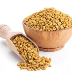 Long and Health Hair: ਮਜ਼ਬੂਤ ਤੇ ਸੰਘਣੇ ਵਾਲਾਂ ਲਈ ਇਹ ਛੋਟੇ-ਛੋਟੇ ਬੀਜ ਵਰਦਾਨ, ਇੰਝ ਕਰੋ ਵਰਤੋਂ