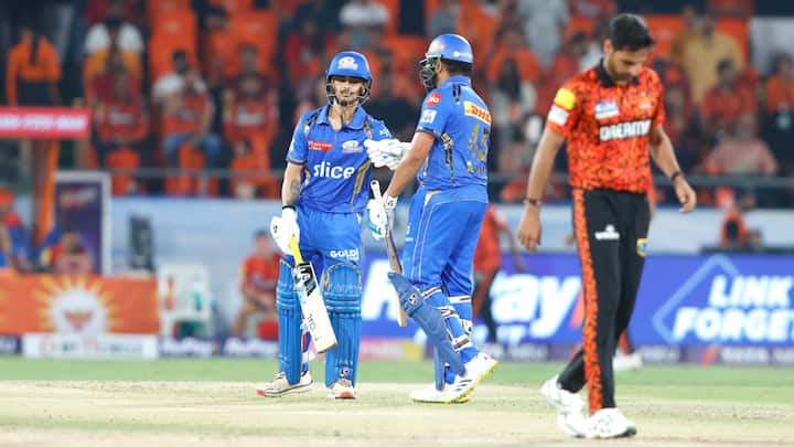 MI vs SRH: सनराइजर्स हैदराबाद ने मुंबई इंडियंस को 31 रनों से हराया. पहले बल्लेबाजी करने उतरी सनराइजर्स हैदराबाद ने 20 ओवर में 3 विकेट पर 277 रनों का रिकॉर्ड्स स्कोर बनाया.