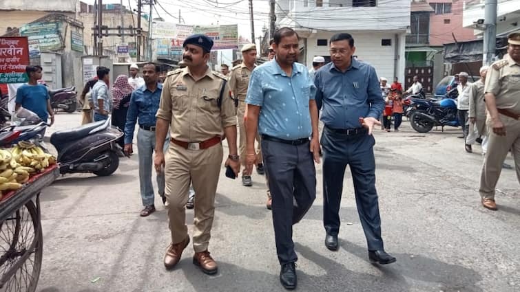 Mukhtar Ansari Death News security tightened in Aligarh Magistrate deployed in Sensitive areas ann Mukhtar Ansari Death: मुख्तार अंसारी की मौत के बाद अलीगढ़ में बढ़ा गई सुरक्षा, संवेदनशील इलाकों में फोर्स रही तैनात