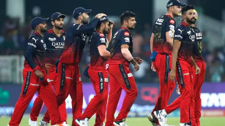 ipl 2024 RCB vs KKR Predicted Playing xi head to head and match preview RCB vs KKR : फाफ डु प्लेसिसच्या बंगळुरुला श्रेयसच्या कोलकाताचं आव्हान, केकेआर आरसीबीवरील विजयाचा ट्रेंड कायम ठेवणार?