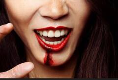 ਕੀ ਤੁਸੀਂ ਜਾਣਦੇ ਹੋ ਕਿ ਇਹ ਔਰਤ ਖੂਨ ਮਿਲਾ ਕੇ ਪੀਂਦੀ ਹੈ ਕੌਫੀ ?