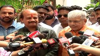 Vasant More meet Prakash Ambedkar :   वसंत मोरे-प्रकाश आंबडेकर यांच्या भेटीत काय घडलं? दोघांनी मिळून सविस्तर सांगितलं!