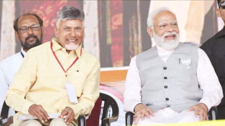 TDP Announces Final List Of Candidates For 9 Assembly & 4 Lok Sabha Seats, Prabhakar Reddy's Supporters Protest Against Snub TDP Announces Final List Of Candidates For 9 Assembly & 4 LS Seats, Prabhakar Reddy's Supporters Vandalise Party Office