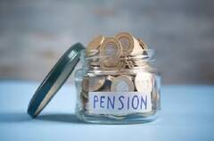 Pension Scheme: આ સરકારી પેન્શન સ્કીમમાં કરો રોકાણ, વૃદ્ધાવસ્થામાં દર મહિને 10 હજાર મળશે