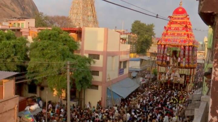 Panguni uthram car festival at Madurai Tiruparangunram Subramania Swamy Temple - TNN திருப்பரங்குன்றம் சுப்பிரமணிய சுவாமி கோயில் பங்குனி தேரோட்டம் கோலாகலம்