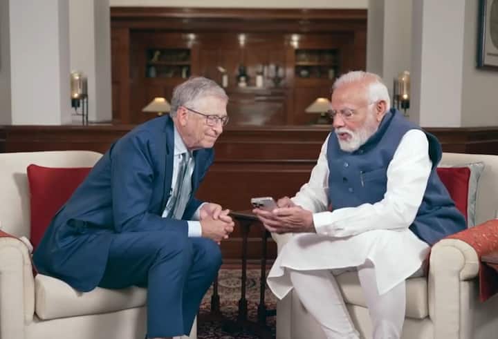 When a child is born in our country, he speaks both 'I' and AI... Video of conversation between Bill Gates and PM Modi released ભારતમાં બાળકનો જન્મ થાય છે ત્યારે તે 'I' અને AI બંને બોલે છે... બિલ ગેટ્સ સાથે પીએમ મોદીની મન કી બાત