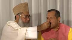 RSS नेता इंद्रेश कुमार ने ईमाम उमर अहमद इलियासी के साथ की इफ्तारी, शालिनी अली ने रखी थी इफ्तार पार्टी
