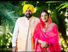 CM Bhagwant Mann: ਮੁੱਖ ਮੰਤਰੀ ਭਗਵੰਤ ਮਾਨ ਦੇ ਘਰ ਧੀ ਨੇ ਜਨਮ ਲਿਆ, ਪੰਜਾਬੀ ਸਿਤਾਰਿਆਂ ਨੇ ਸੋਸ਼ਲ ਮੀਡੀਆ ਪੋਸਟ ਸਾਂਝੀ ਕਰ ਦਿੱਤੀ ਵਧਾਈ