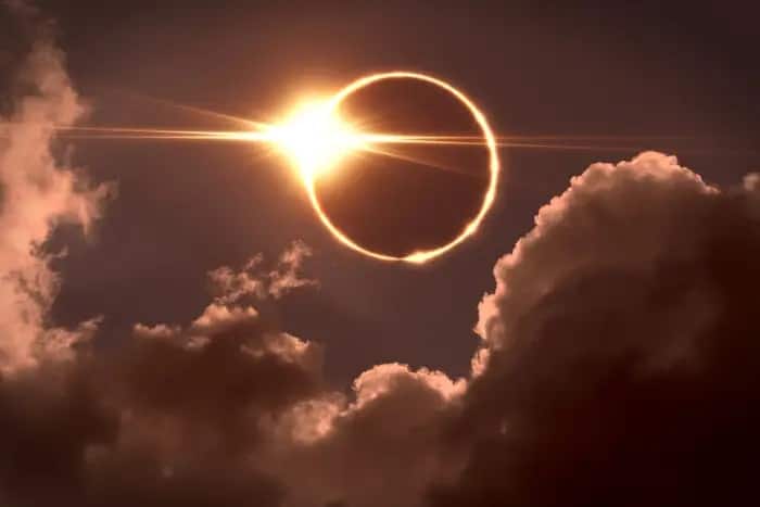 Solar Eclipse 2024: US aviation agency issues air travel warning Solar Eclipse: ਸੂਰਜ ਗ੍ਰਹਿਣ ਨੂੰ ਅਮਰੀਕਾ ਨੇ ਜਾਰੀ ਕੀਤੀ ਚਿਤਾਵਨੀ, ਹਵਾਈ ਸਫ਼ਰ ਕਰਨ ਵਾਲੇ ਪਹਿਲਾਂ ਪੜ੍ਹ ਲੈਣ ਇਹ ਖ਼ਬਰ 