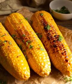 Crispy Corn: तमाम कोशिशों के बाद भी नहीं आता रेस्टोरेंट जैसा स्वाद? तो यहां से लें कुरकुरे कॉर्न्स बनाने के टिप्स