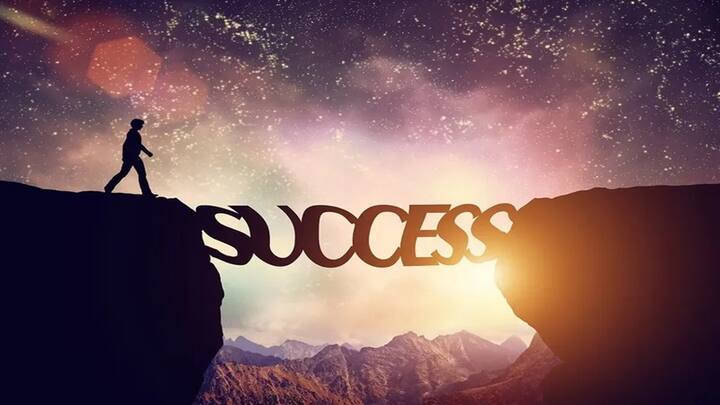 દરેક વ્યક્તિ સફળતા મેળવવા માટે સખત મહેનત કરે છે પરંતુ દરેક વખતે સફળતાનો માર્ગ સરળ નથી હોતો. ઘણા લોકો ધ્યેયની ખૂબ નજીક પહોંચ્યા પછી નિષ્ફળ જાય છે.