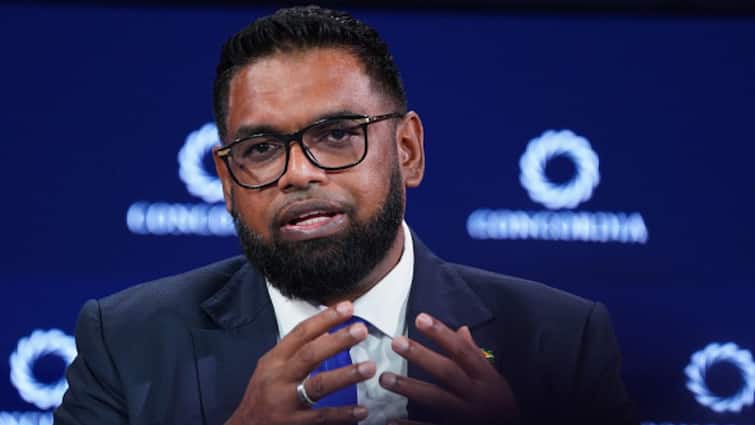 Guyanese President Irfaan Ali Rebukes BBC Journalist Stephen Shakur Over Climate Change Question In HardTalk Show 'I Will Lecture You': Guyanese President Rebukes BBC Journalist Over Climate Change Question. WATCH