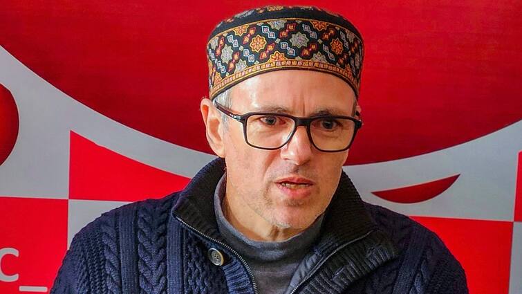 lok sabha elections Jammu Kashmir omar abdullah says National Conference to declare candidate soon प्रत्याशियों के नाम का ऐलान कब करेगी नेशनल कॉन्फ्रेंस? उमर अब्दुल्ला ने बताया इनका भी हो सकता है नाम