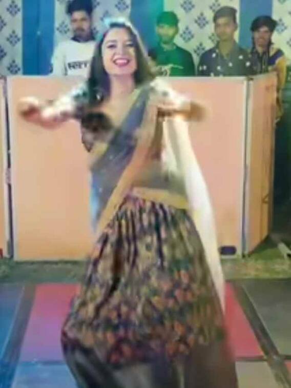 सपना चौधरी के गाने पर भाभी ने लगाए जबरदस्त ठुमके