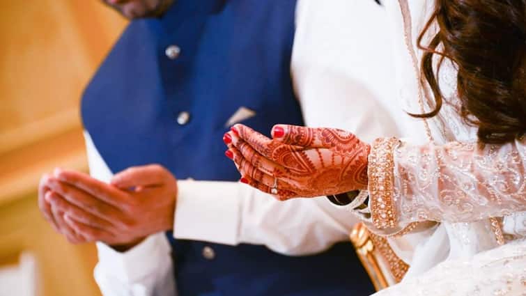 Muslim Wedding: सीरियल में किया निकाह तो वो असल जिंदगी में भी वैलिड, मौलाना के बयान से पाकिस्तान में मचा घमासान