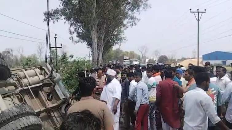 Uttarakhand Road Accident overloaded vehicle overturns in Kichha student leader Dhan Singh Mehta died ann Uttarakhand Road Accident: किच्छा में ओवरलोड वाहन पलटने से छात्र नेता धन सिंह मेहता की मौत, दोस्त भी हुआ घायल