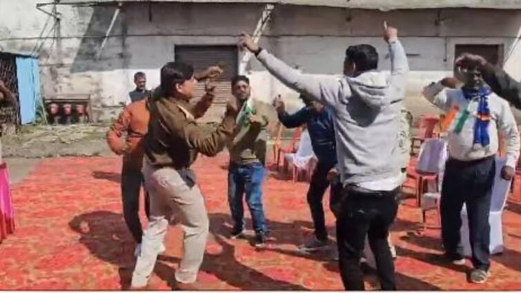 Jabalpur Excise officer Vikas Tripathi suspended Dancing in Uniform In Madhya Pradesh ANN Jabalpur News: वर्दी में डांस करना आबकारी अधिकारी को पड़ा, अब हुआ ये एक्शन