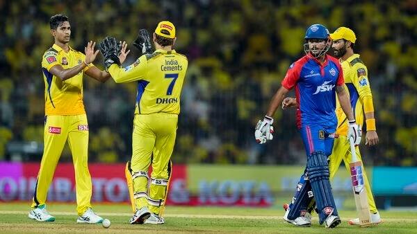 DC vs CSK Dream11 Prediction IPL Fantasy Cricket Tips Playing XI Pitch Report & Injury Updates For Match 13 of IPL 2024 DC vs CSK Dream11 Prediction : शिवम दुबे की डेविड वॉर्नर...तुमचा कर्णधार कोण? पाहा 11 खेळाडूंची टीम, तुम्हाला करेल मालामाल