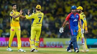 DC vs CSK Dream11 Prediction : शिवम दुबे की डेविड वॉर्नर...तुमचा कर्णधार कोण? पाहा 11 खेळाडूंची टीम, तुम्हाला करेल मालामाल