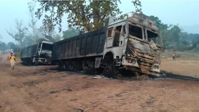 Narayanpur Naxalites set fire 4 trucks before Lok Sabha Election 2024 Dongar Area Committee took responsibility ann Narayanpur Naxal Attack: लोकसभा चुनाव से पहले नक्सलियों का उत्पात, नारायणपुर में चार ट्रक किए आग के हवाले