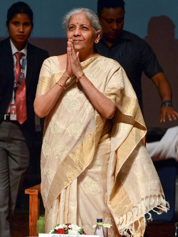 वित्त मंत्री निर्मला सीतारमण की कितनी है नेट वर्थ?