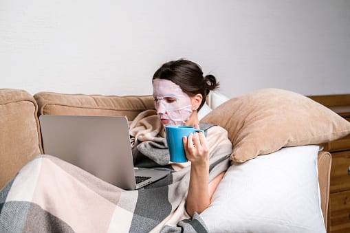 Overnight Mask or Treatment: Finish off with an overnight mask or treatment tailored to your skin's needs, such as a hydrating sleeping mask or a retinol treatment for anti-ageing benefits. (Image Source: Getty)