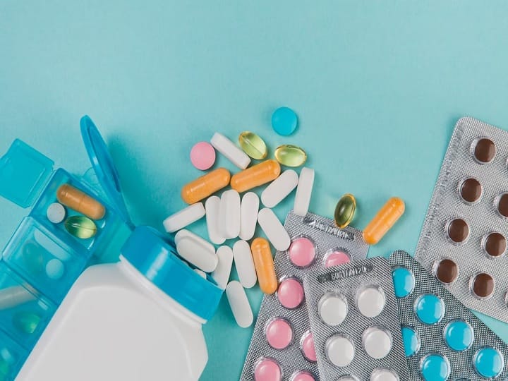 From tomorrow you will have to shell out more money for many medicines.  The drug price regulator has decided to increase the prices of some essential medicines like pain killers, antibiotics and anti-infection medicines under the National List of Essential Medicines (NLEM).  The new prices will come into effect from April 1.