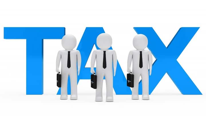 The new tax regime will become the default tax regime from the new financial year.  If a person does not choose any tax regime, then his ITR will be filed under the new tax regime only.