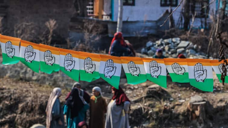 Congress Income Tax Notice Lok sabha Elections 2024 Congress Gets Another Tax Notice Of Rs 1,475 Crore, I-T Demands Rise To Rs 3567 Crore: Report