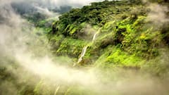 भारत का सबसे पॉपुलर Hill Station, अप्रैल में आप भी बना लें जाने का प्लान, नजारा देख खुश हो जाएगा मन